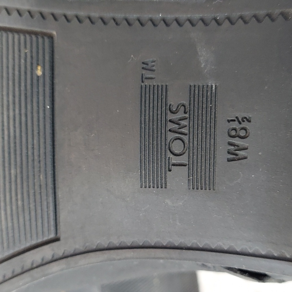 * TOMS Reese Black Leather Comfy Ankle Bootie, 1" Heel, Size 8.5 Wide, Like New - Picture 7 of 10
